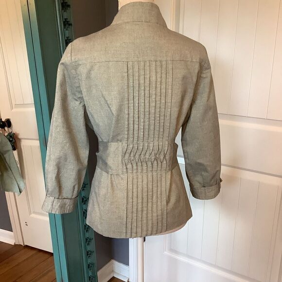 Attention Shimmery  Belted Jacket ✨😎 - Picture 4 of 6